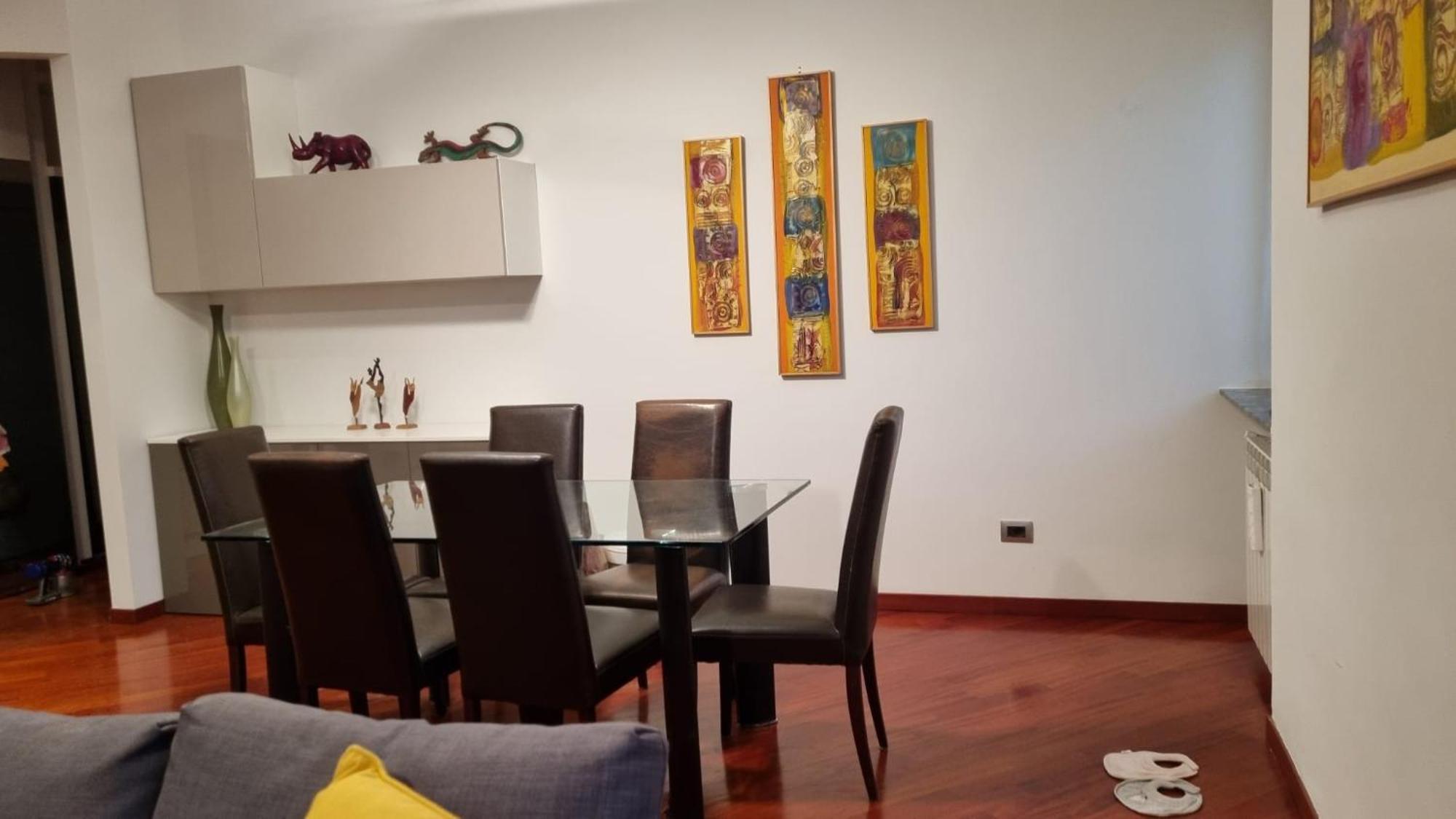 La Casa Di Cris - Milano, Appartamento Zona Sempione Luaran gambar